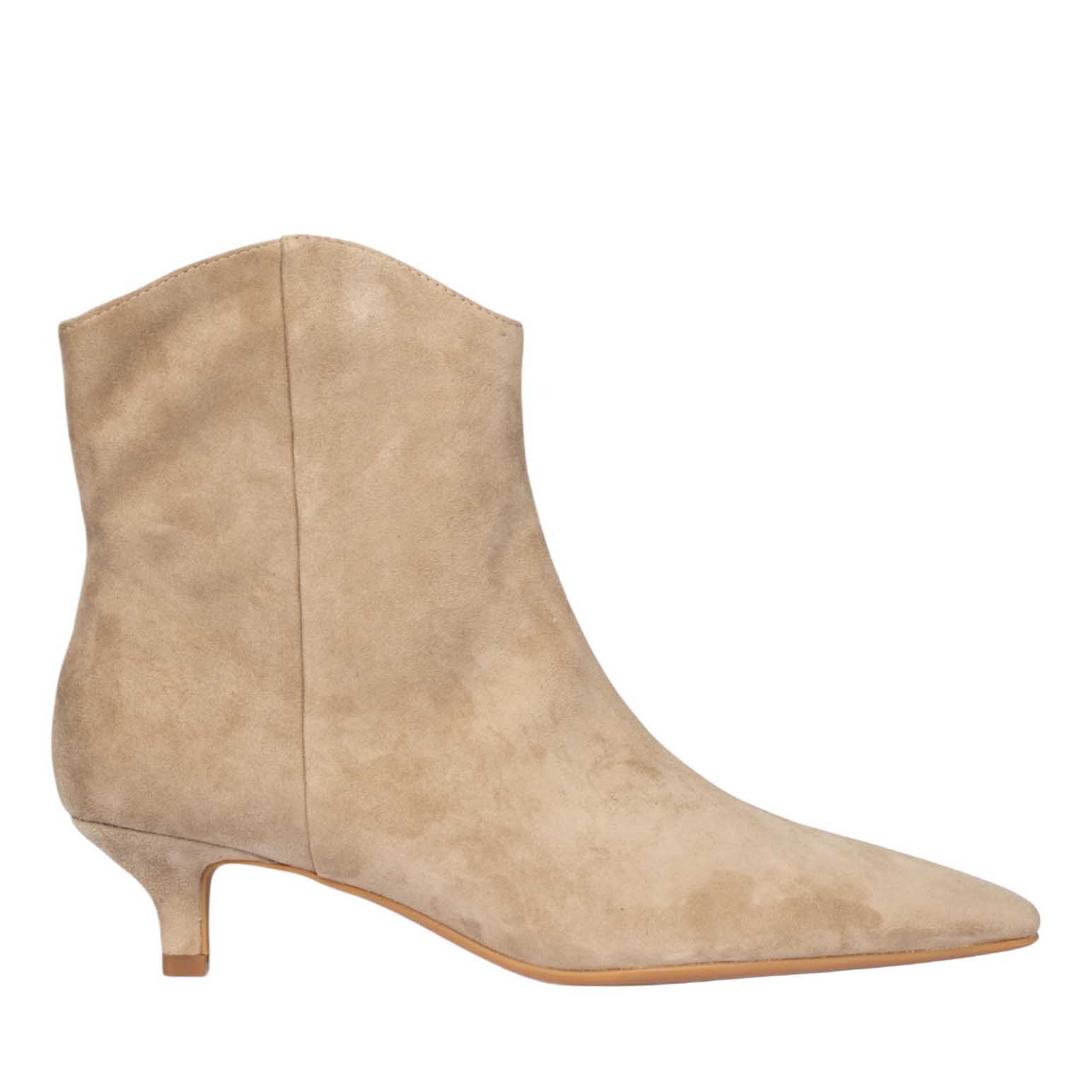 Zoe Kratzmann Implicit Boot